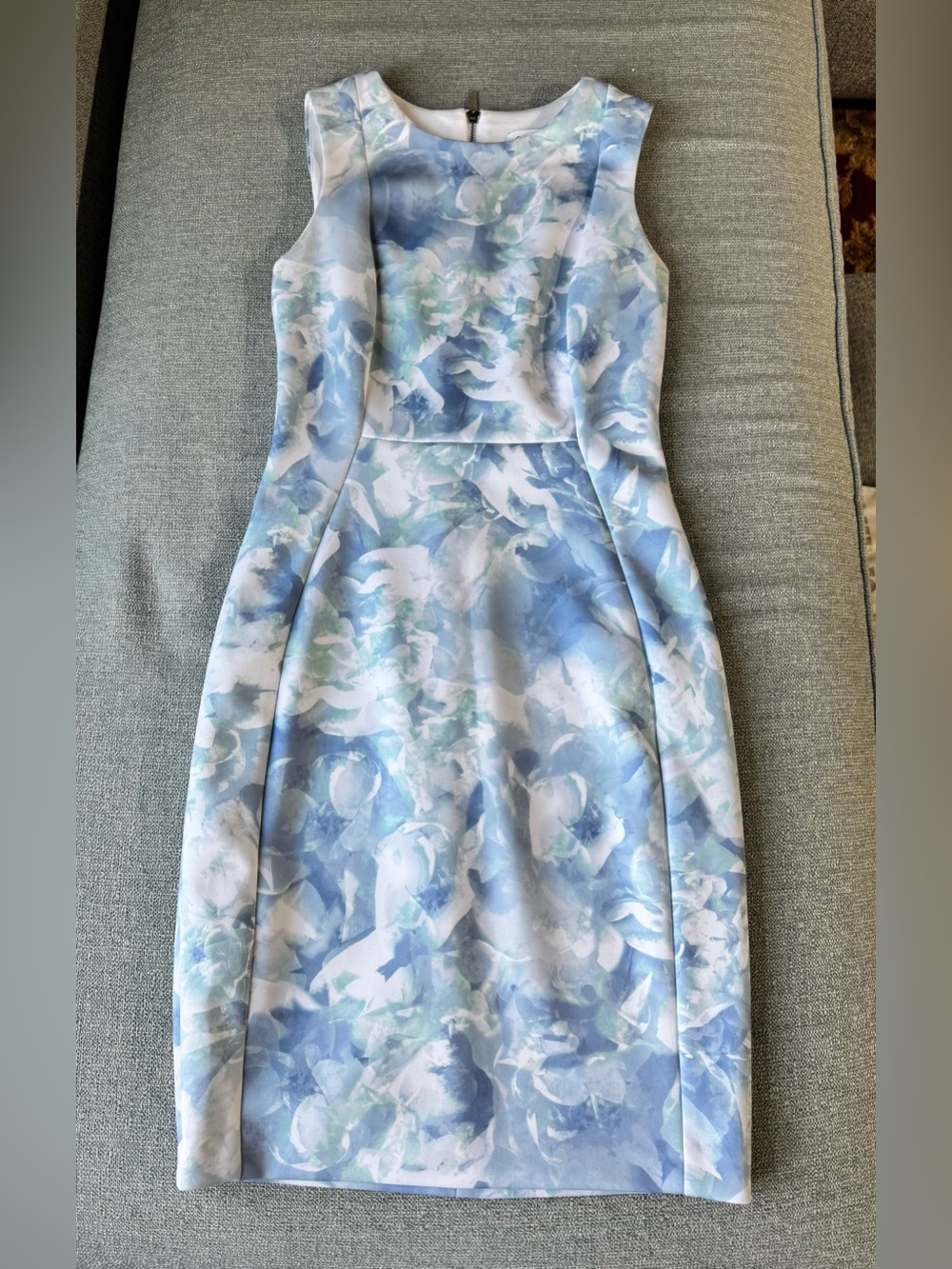Calvin Klein Blue and White Floral Sleeveless Dress with Back Zipper | Size 6